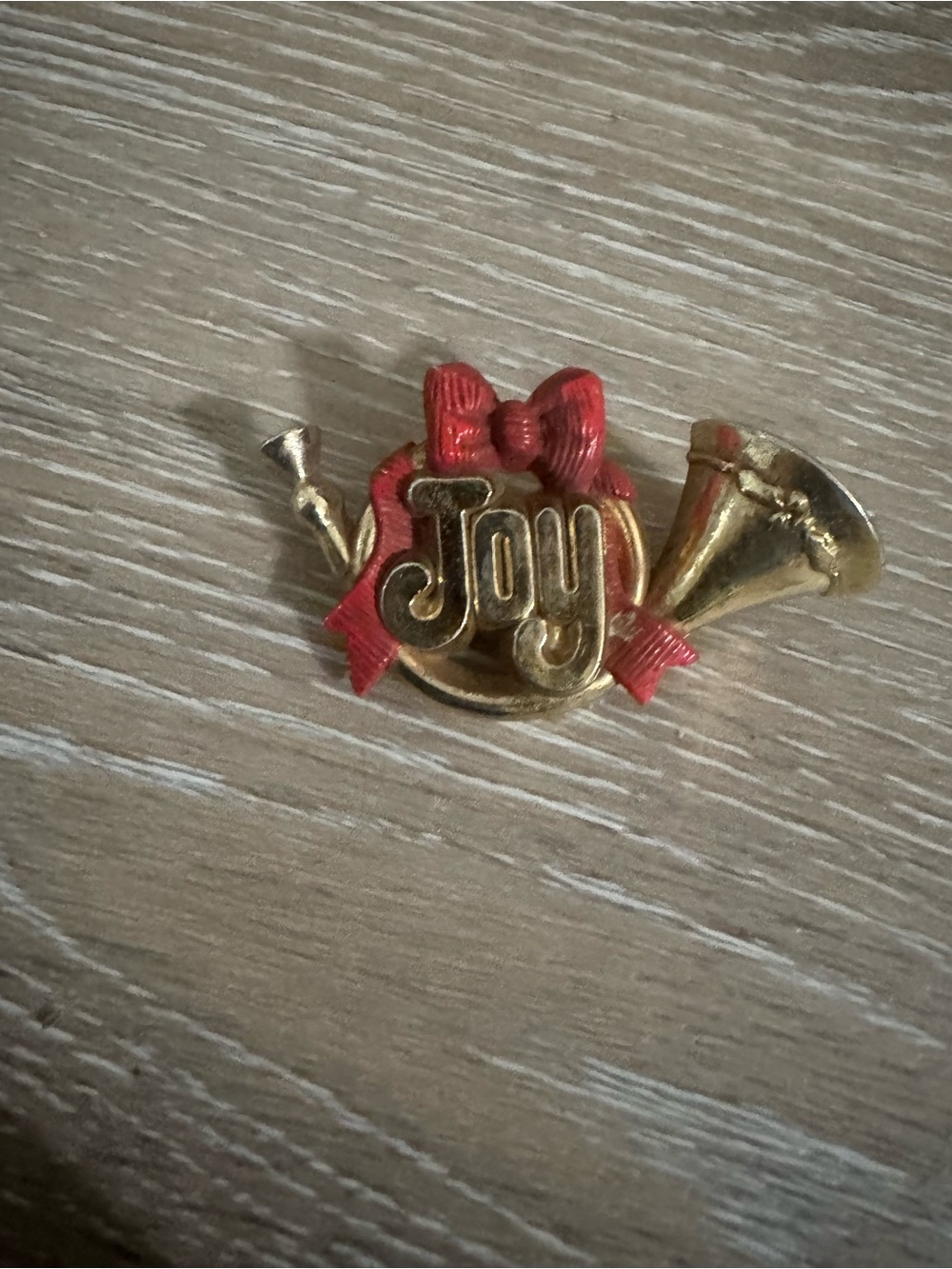 1983 Hallmark Christmas JOY brooch